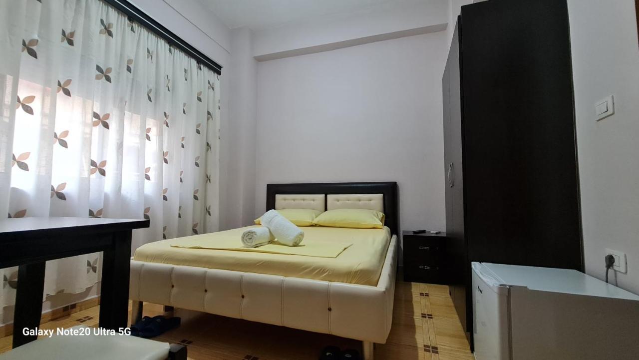 Hotel Brace Gjirokastër Екстериор снимка