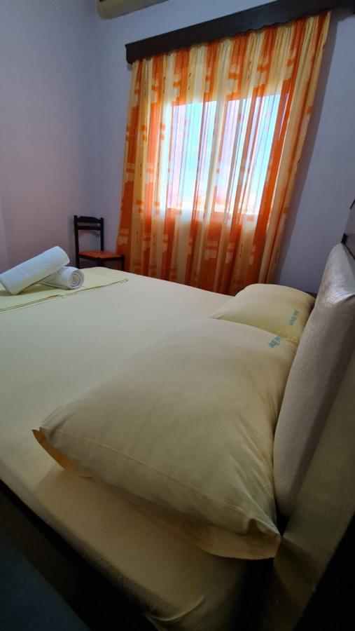 Hotel Brace Gjirokastër Екстериор снимка