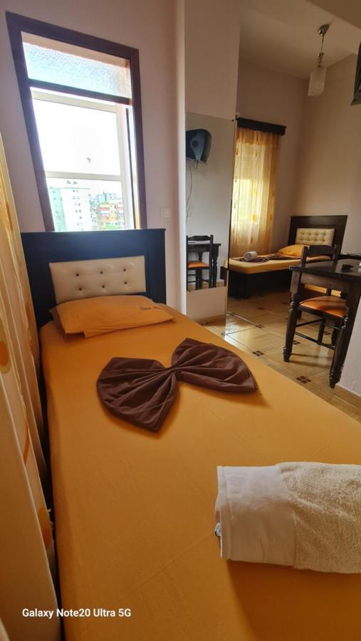 Hotel Brace Gjirokastër Екстериор снимка