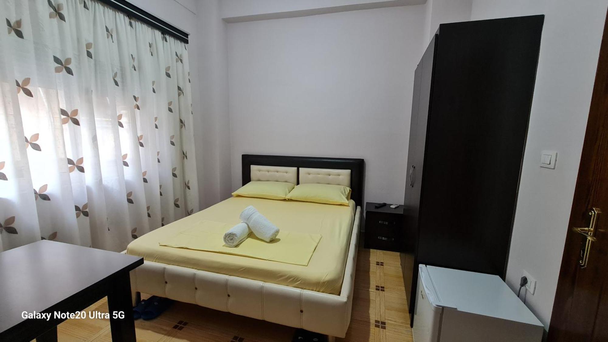 Hotel Brace Gjirokastër Екстериор снимка