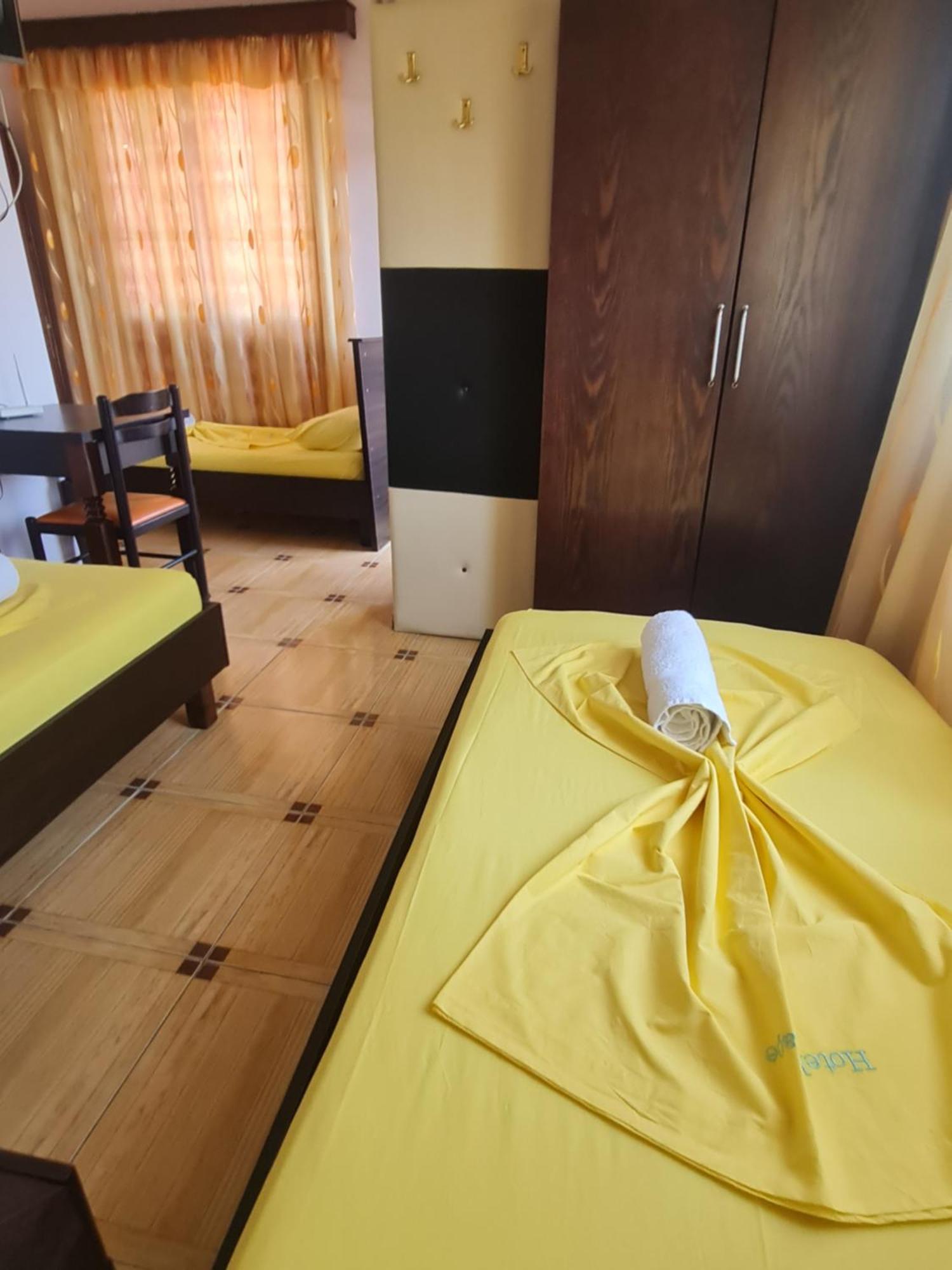 Hotel Brace Gjirokastër Екстериор снимка