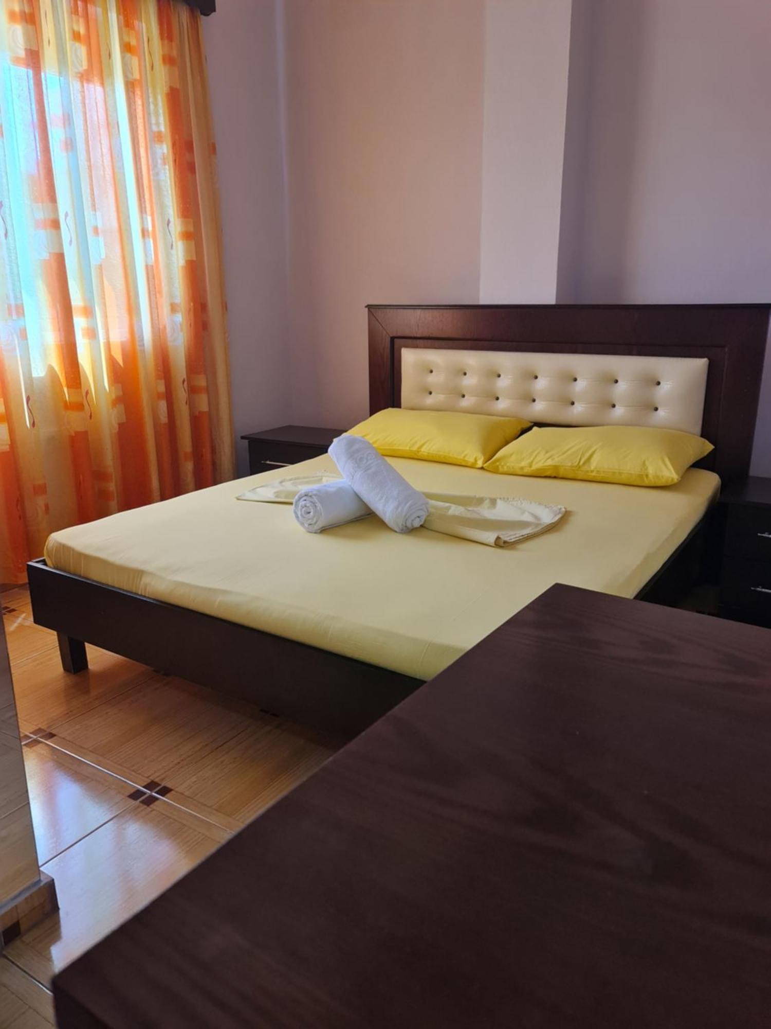 Hotel Brace Gjirokastër Екстериор снимка